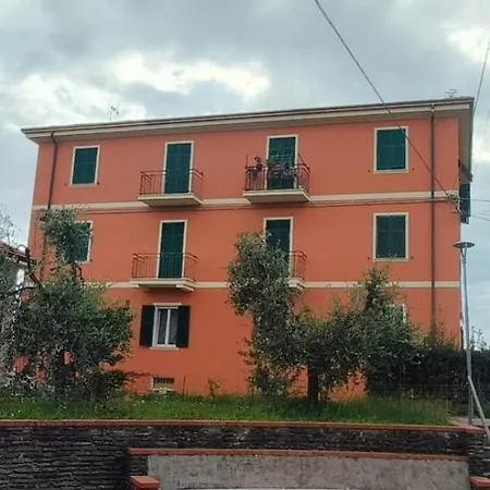 Charming Between The Apuan Alps And The Gulf Of Poets Apartamento *