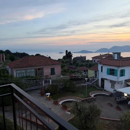 Apartamento Charming Between The Apuan Alps And The Gulf Of Poets Monte Marcello